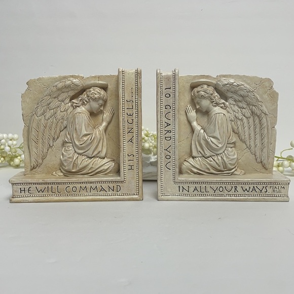 Renaissance Angel Religious Bookends - Picture 5 of 12